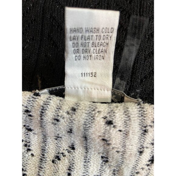 Mona Leah Couture Womens Sweater Small Black White Zebra 3/4 Sleeve VNeck Career - Picture 5 of 11